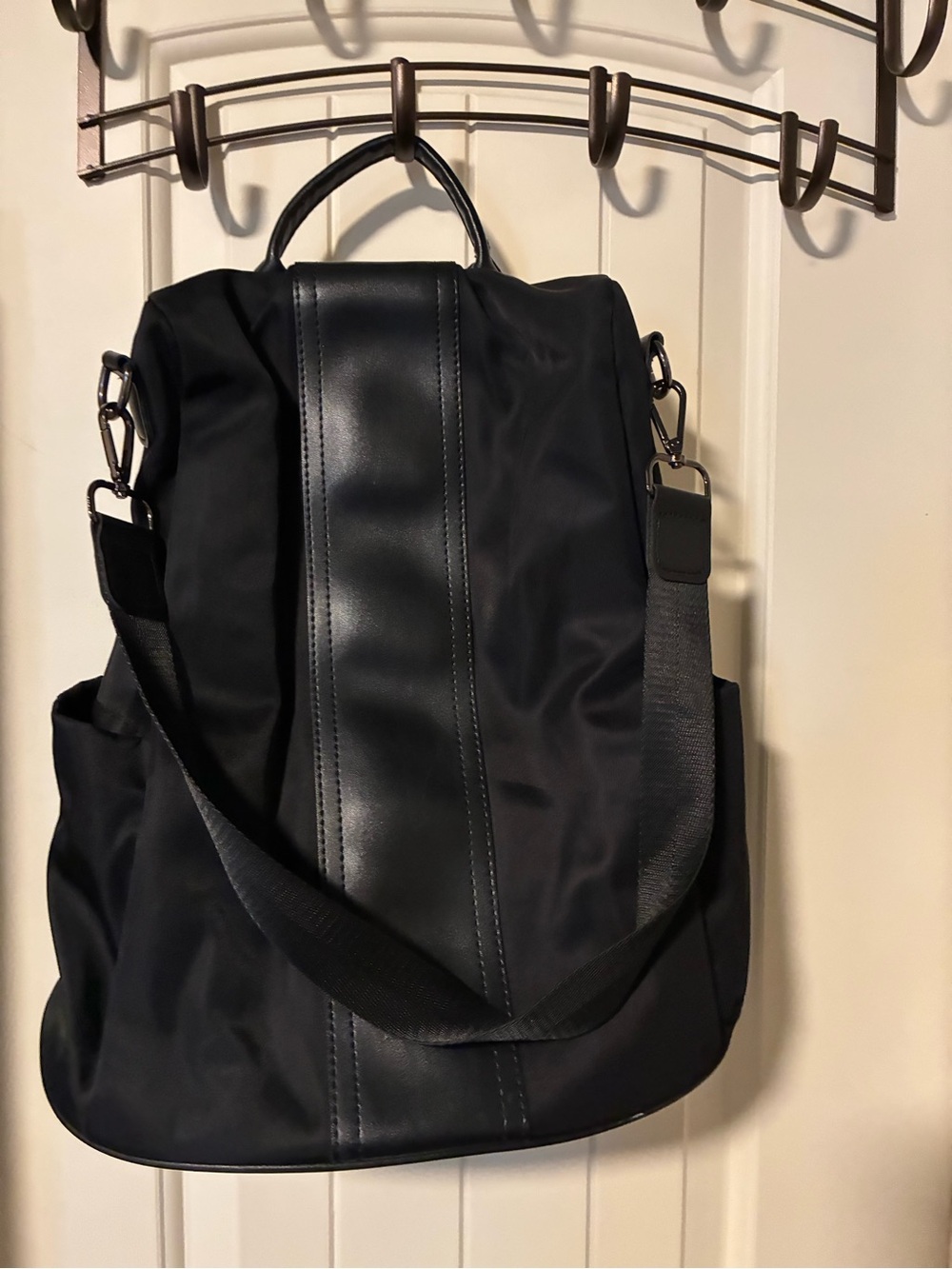 Amazon Black Convertible Anti-theft Travel Backpack